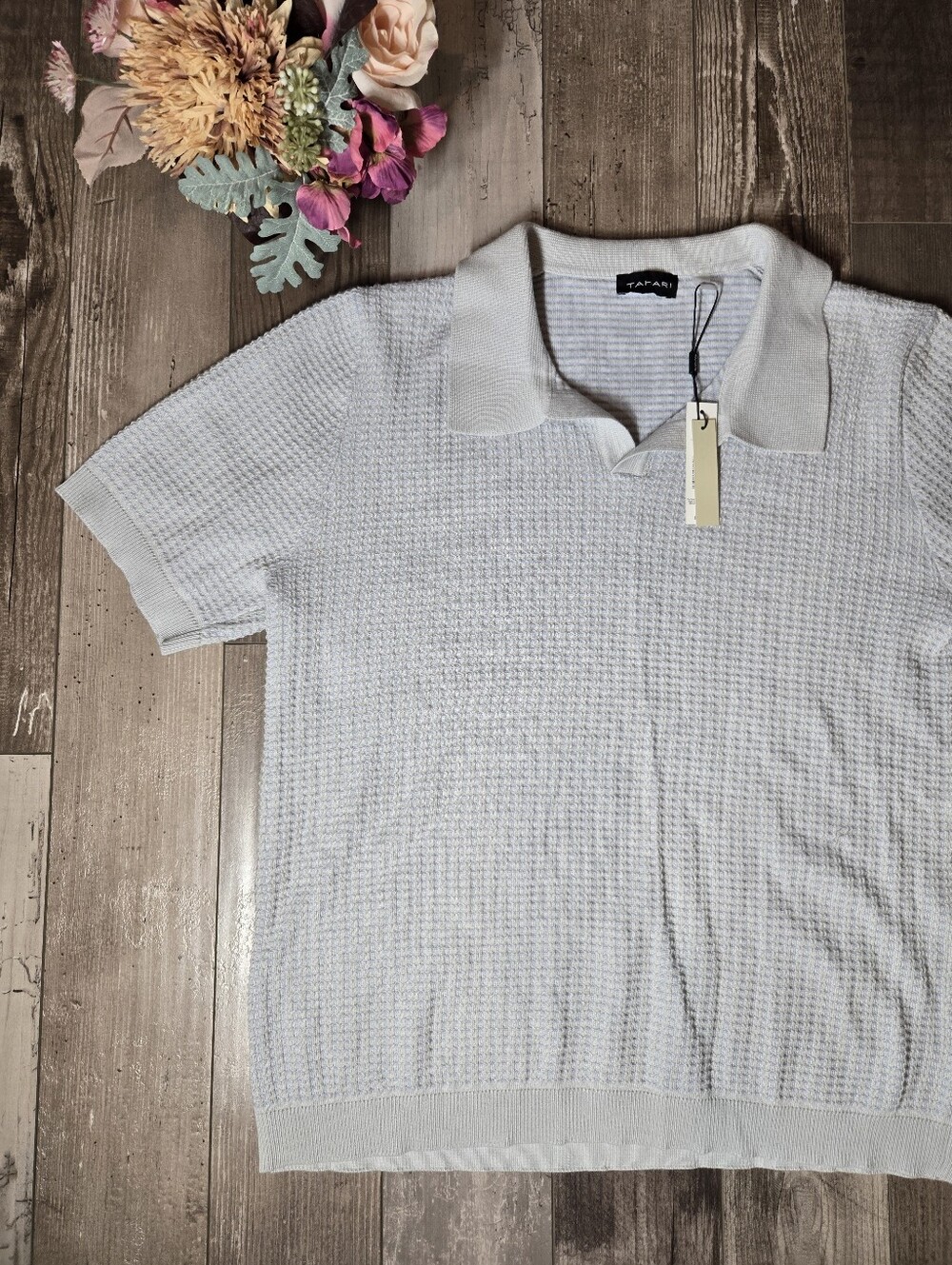 NWT Tahari Men’s Light Blue Short Sleeve Polo Sweater Knit – Size XL